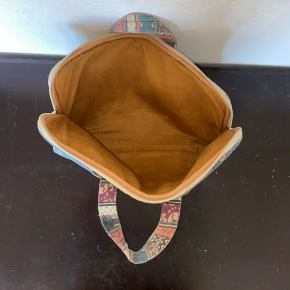 Multicolor Kinmac Boho Laptop Bag - Picture 6 of 8